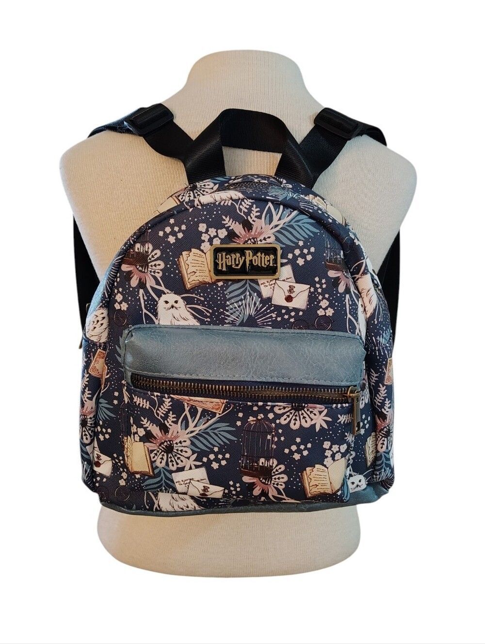 Bioworld Harry Potter Hogwarts Hedwig Floral Mini Backpack